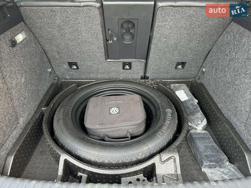 Внедорожник / Кроссовер Volkswagen Tiguan 2013 в Бережанах