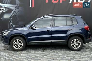 Позашляховик / Кросовер Volkswagen Tiguan 2016 в 