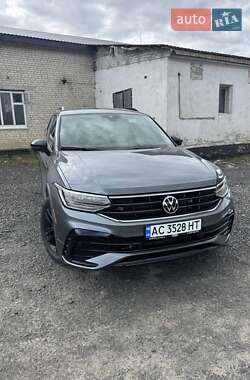 Внедорожник / Кроссовер Volkswagen Tiguan 2021 в Ковеле