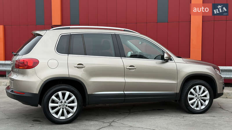 Внедорожник / Кроссовер Volkswagen Tiguan 2013 в Киеве