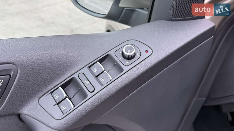 Внедорожник / Кроссовер Volkswagen Tiguan 2013 в Киеве