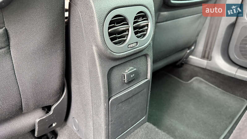 Внедорожник / Кроссовер Volkswagen Tiguan 2013 в Киеве