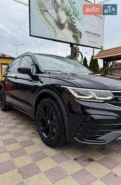 Внедорожник / Кроссовер Volkswagen Tiguan 2023 в Тернополе