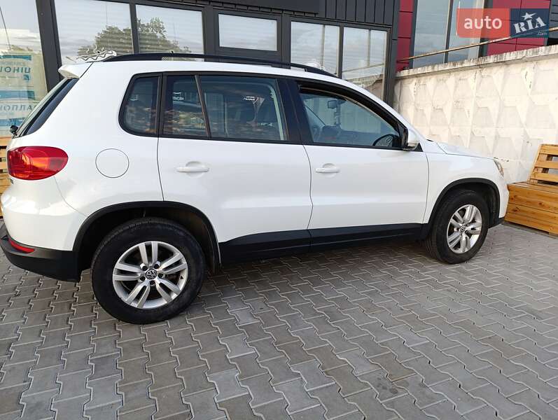 Позашляховик / Кросовер Volkswagen Tiguan 2016 в Білій Церкві