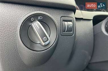 Позашляховик / Кросовер Volkswagen Tiguan 2013 в 