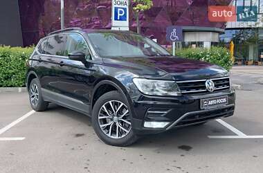 Позашляховик / Кросовер Volkswagen Tiguan 2020 в Києві