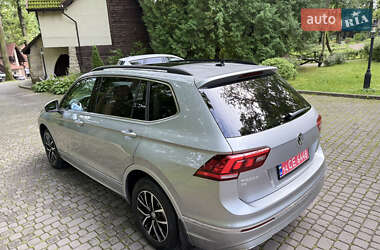 Внедорожник / Кроссовер Volkswagen Tiguan 2021 в 