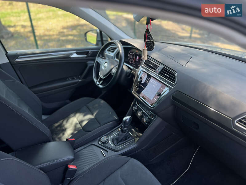 Внедорожник / Кроссовер Volkswagen Tiguan 2018 в Умани фото 6 Внедорожник / Кроссовер Volkswagen Tiguan 2018 в Умани