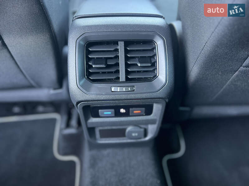 Внедорожник / Кроссовер Volkswagen Tiguan 2018 в Умани фото 13 Внедорожник / Кроссовер Volkswagen Tiguan 2018 в Умани