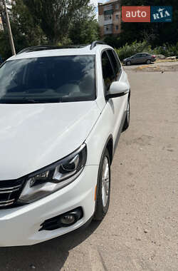 Позашляховик / Кросовер Volkswagen Tiguan 2015 в Кропивницькому