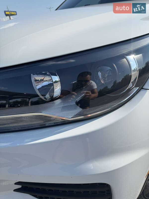 Внедорожник / Кроссовер Volkswagen Tiguan 2017 в Запорожье