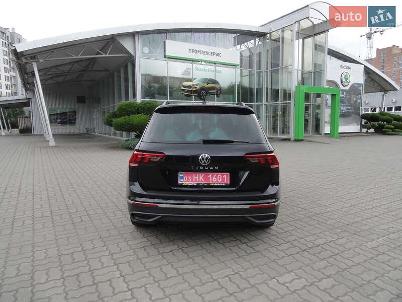 Позашляховик / Кросовер Volkswagen Tiguan 2022 в Луцьку