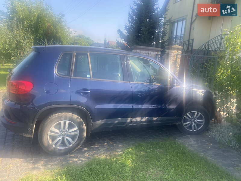 Внедорожник / Кроссовер Volkswagen Tiguan 2012 в Ужгороде фото 3 Внедорожник / Кроссовер Volkswagen Tiguan 2012 в Ужгороде