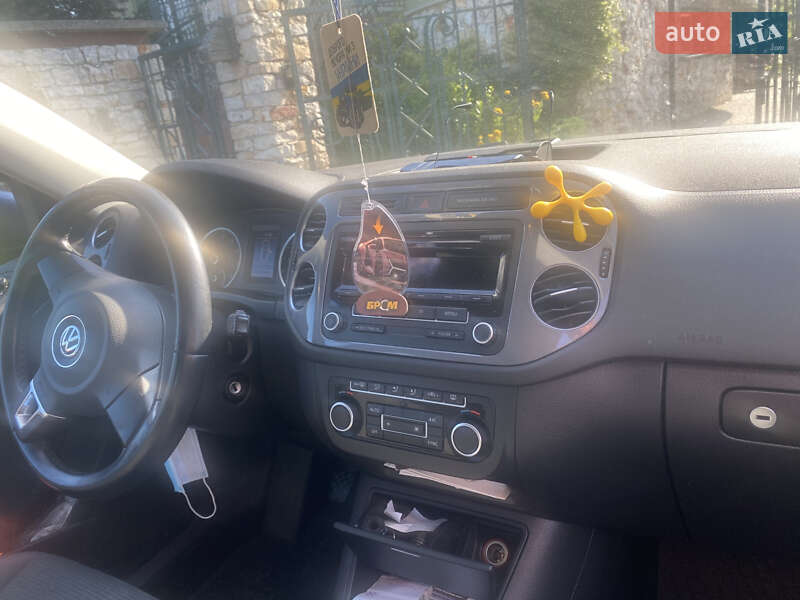 Внедорожник / Кроссовер Volkswagen Tiguan 2012 в Ужгороде фото 6 Внедорожник / Кроссовер Volkswagen Tiguan 2012 в Ужгороде