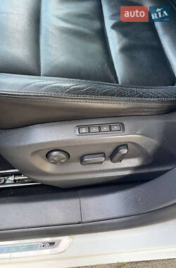Внедорожник / Кроссовер Volkswagen Tiguan 2014 в 
