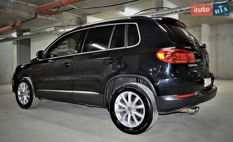 Внедорожник / Кроссовер Volkswagen Tiguan 2016 в Кропивницком