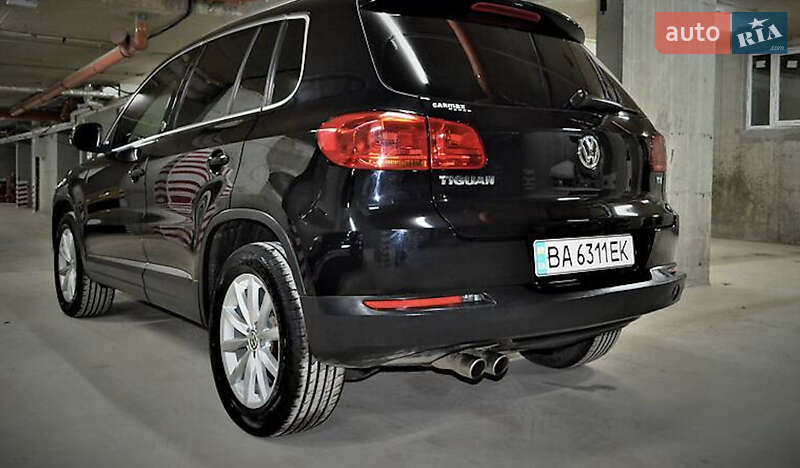 Внедорожник / Кроссовер Volkswagen Tiguan 2016 в Кропивницком