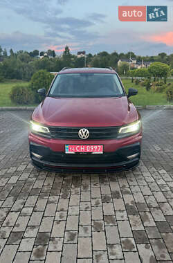 Внедорожник / Кроссовер Volkswagen Tiguan 2020 в Львове