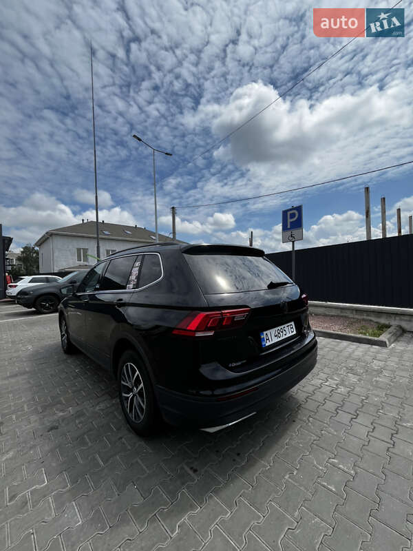 Внедорожник / Кроссовер Volkswagen Tiguan 2020 в Киеве