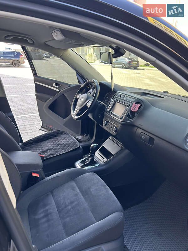 Внедорожник / Кроссовер Volkswagen Tiguan 2012 в Черновцах фото 8 Внедорожник / Кроссовер Volkswagen Tiguan 2012 в Черновцах