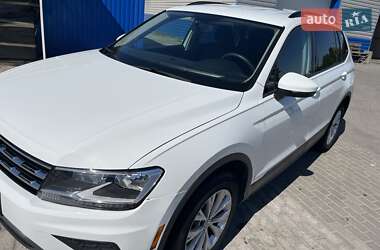 Позашляховик / Кросовер Volkswagen Tiguan 2019 в Запоріжжі