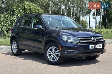 Позашляховик / Кросовер Volkswagen Tiguan 2016 в Житомирі