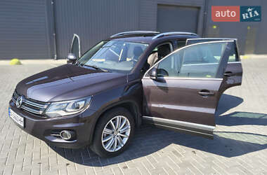 Позашляховик / Кросовер Volkswagen Tiguan 2015 в Кропивницькому
