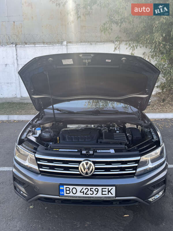 Внедорожник / Кроссовер Volkswagen Tiguan 2019 в Киеве фото 10 Внедорожник / Кроссовер Volkswagen Tiguan 2019 в Киеве