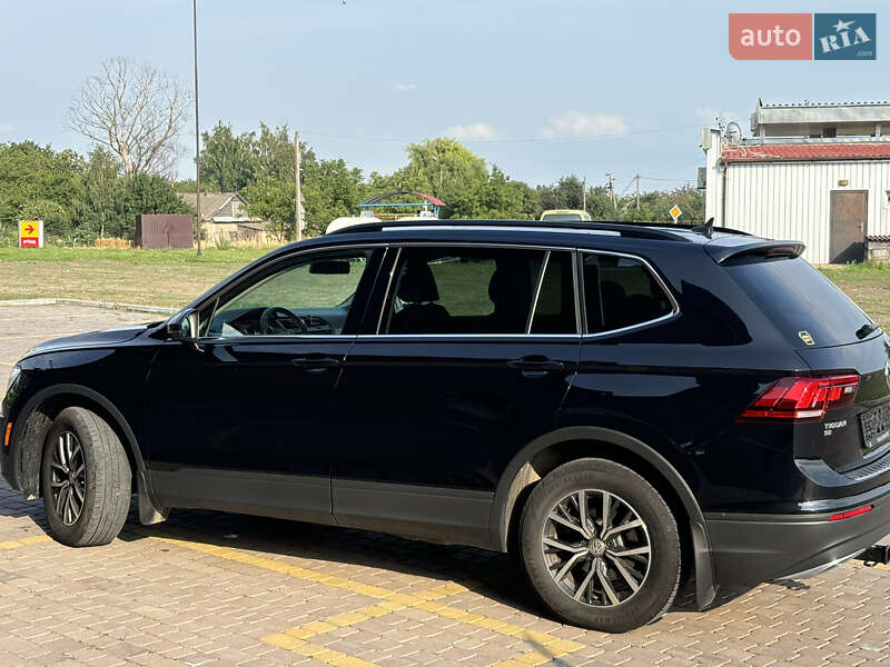 Внедорожник / Кроссовер Volkswagen Tiguan 2019 в Хмельницком