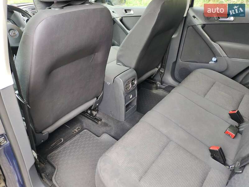 Внедорожник / Кроссовер Volkswagen Tiguan 2013 в Харькове