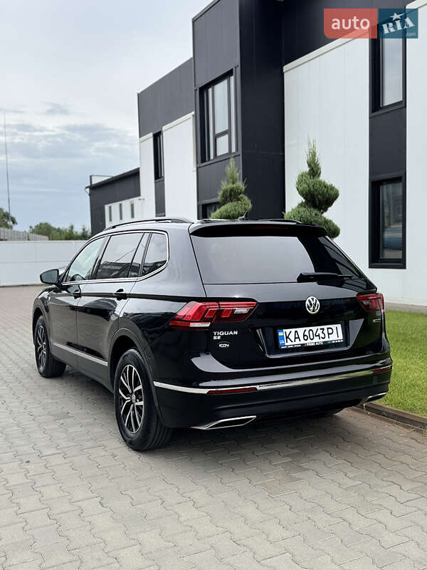 Внедорожник / Кроссовер Volkswagen Tiguan 2020 в Киеве