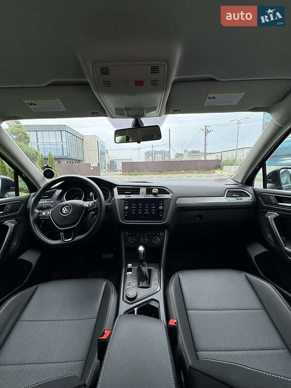 Внедорожник / Кроссовер Volkswagen Tiguan 2020 в Киеве