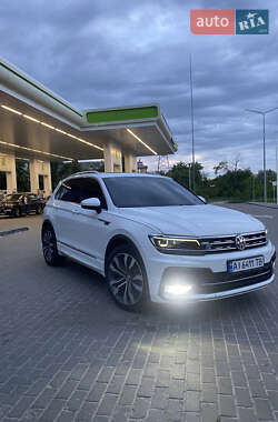 Внедорожник / Кроссовер Volkswagen Tiguan 2017 в Киеве
