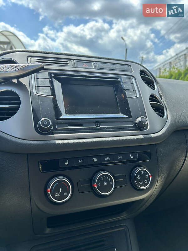 Позашляховик / Кросовер Volkswagen Tiguan 2015 в Черкасах фото 12 Позашляховик / Кросовер Volkswagen Tiguan 2015 в Черкасах