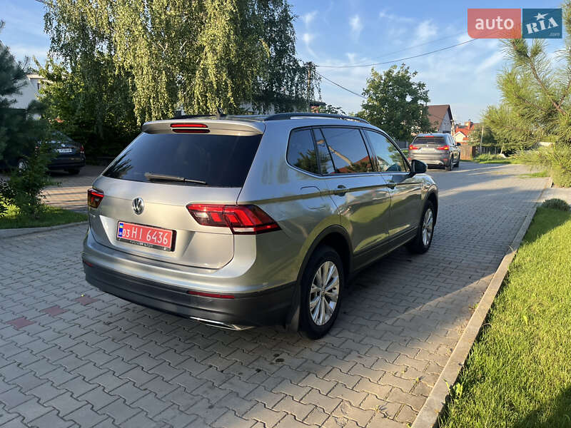 Внедорожник / Кроссовер Volkswagen Tiguan 2020 в Луцке