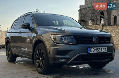 Позашляховик / Кросовер Volkswagen Tiguan 2018 в Тернополі