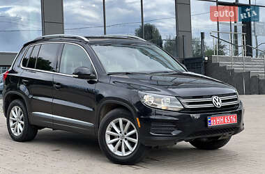 Внедорожник / Кроссовер Volkswagen Tiguan 2017 в Киеве