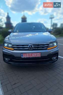 Внедорожник / Кроссовер Volkswagen Tiguan 2019 в Киеве