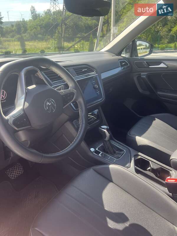 Внедорожник / Кроссовер Volkswagen Tiguan 2022 в Старом Самборе фото 15 Внедорожник / Кроссовер Volkswagen Tiguan 2022 в Старом Самборе