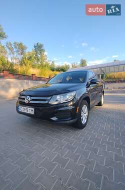 Внедорожник / Кроссовер Volkswagen Tiguan 2014 в Ровно