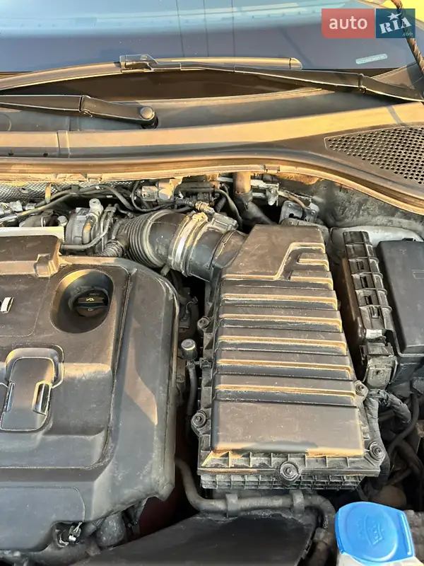 Volkswagen Tiguan 2019 VIN WVGZZZ5NZLM003195 фото оголошення 33 з 81