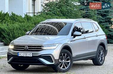 Внедорожник / Кроссовер Volkswagen Tiguan 2021 в Трускавце