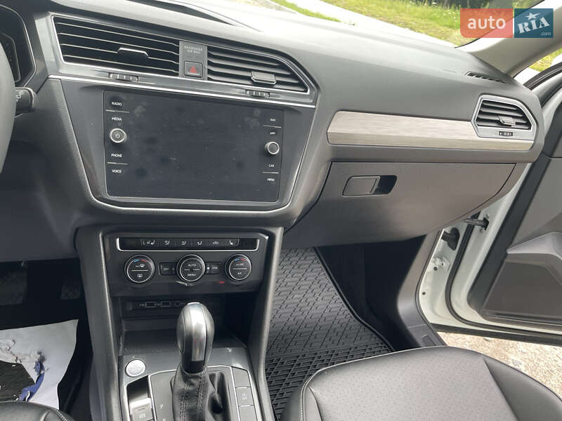 Внедорожник / Кроссовер Volkswagen Tiguan 2019 в Львове фото 20 Внедорожник / Кроссовер Volkswagen Tiguan 2019 в Львове