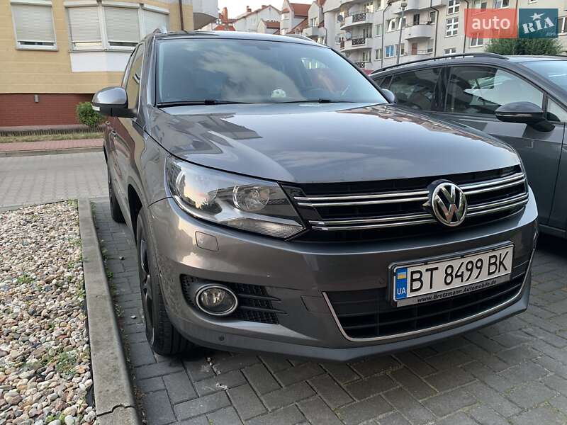 Внедорожник / Кроссовер Volkswagen Tiguan 2013 в Ровно