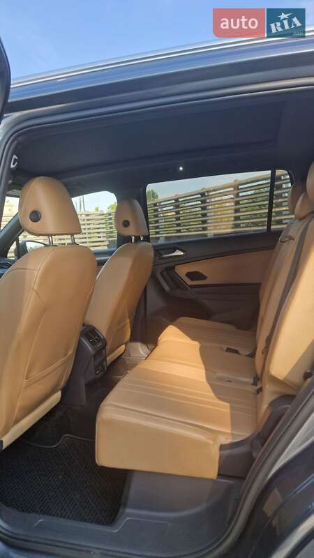 Позашляховик / Кросовер Volkswagen Tiguan 2021 в Києві