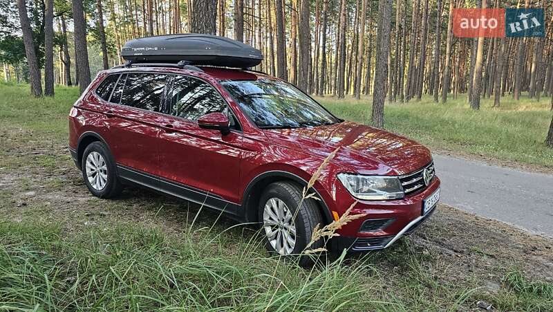 Позашляховик / Кросовер Volkswagen Tiguan 2019 в Чернігові