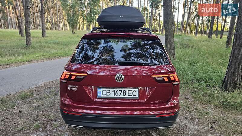 Позашляховик / Кросовер Volkswagen Tiguan 2019 в Чернігові