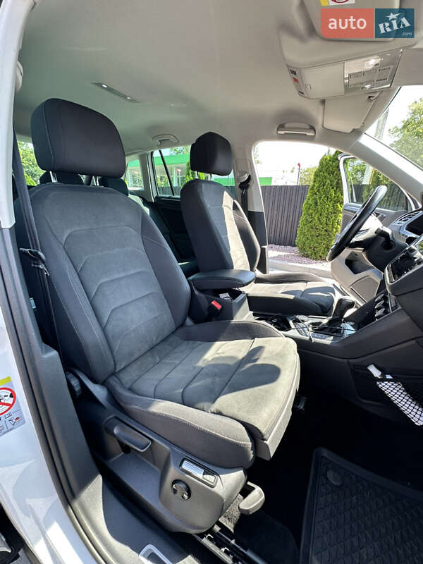 Внедорожник / Кроссовер Volkswagen Tiguan 2020 в Одессе