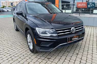 Внедорожник / Кроссовер Volkswagen Tiguan 2018 в Львове