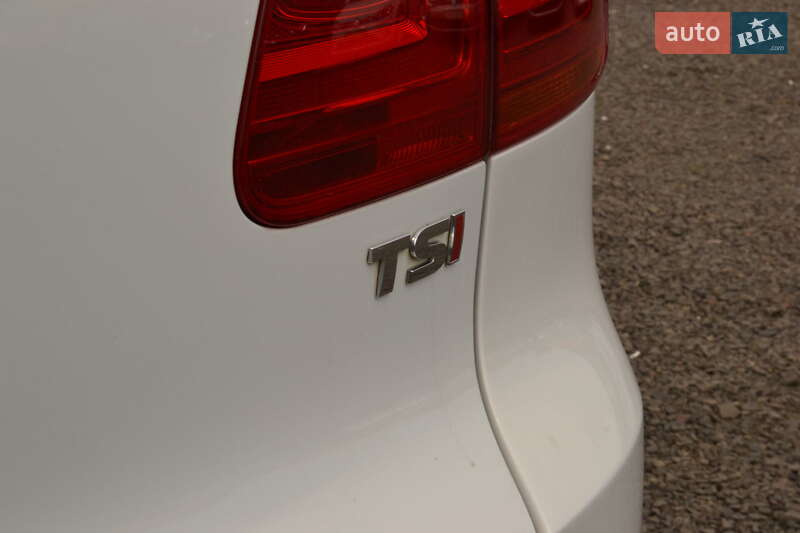 Позашляховик / Кросовер Volkswagen Tiguan 2017 в Луцьку